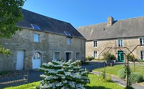 Domaine Des Pieris - Chambres D'Hotes